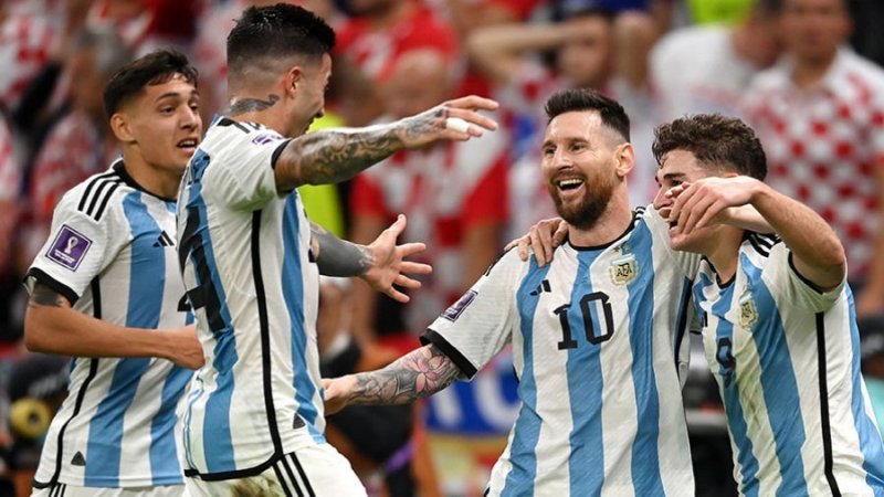 الأرجنتين في نهائي كأس العالم.. وحلم ميسي لازال قائما