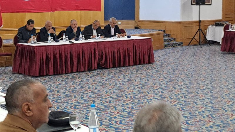 المكتب الموسع يسجل التدني الكبير لنسبة المشاركة في الانتخابات ويدين قرارات التسخير والمماطلة في الاستجابة لمطالب الشغالين