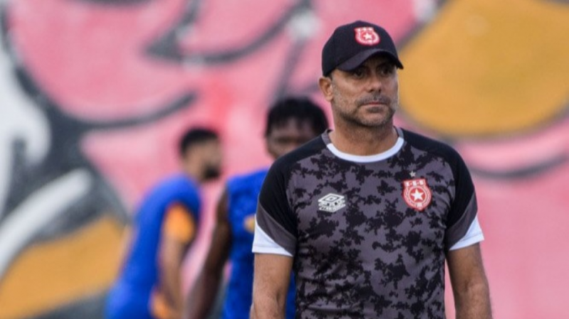 قطيعة بالتراضي بين النجم الساحلي و المدرب محمد المكشر وسباق بين 3 أسماء لتدريب الفريق