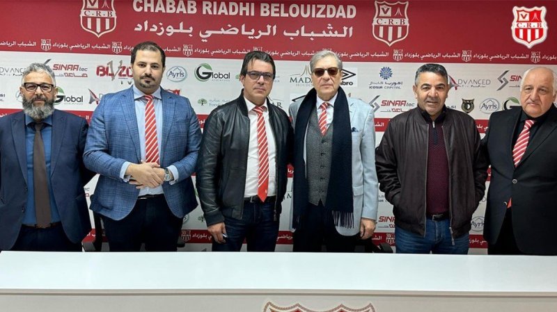 إدارة شباب بلوزداد الجزائري تزور مشجع الترجي المصاب