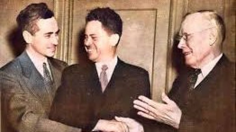 اتحاد النقابات الأمريكية يعلن تضامنه مع الاتحاد ويدعو الحكومة للحوار قصد حل الأزمة