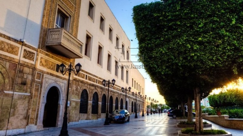 الحكومة تعدّل في طريقة صرف الزيادة في الأجور في القطاع العام