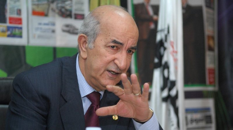 الرئيس الجزائري تبون قريبا في فرنسا والهجرة والتاشيرات والترحيل أبرز ملفات التفاوض