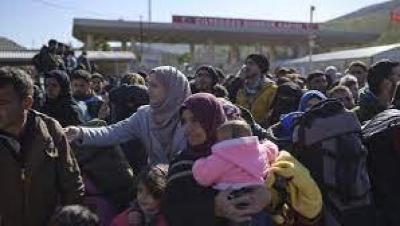 منظمة حقوقية تقول إن الحرس الأتراك "يعذّبون ويقتلون" سوريين يحاولون عبور الحدود