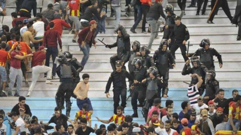 مناوشات بين جمهور الترجي وقوات الأمن