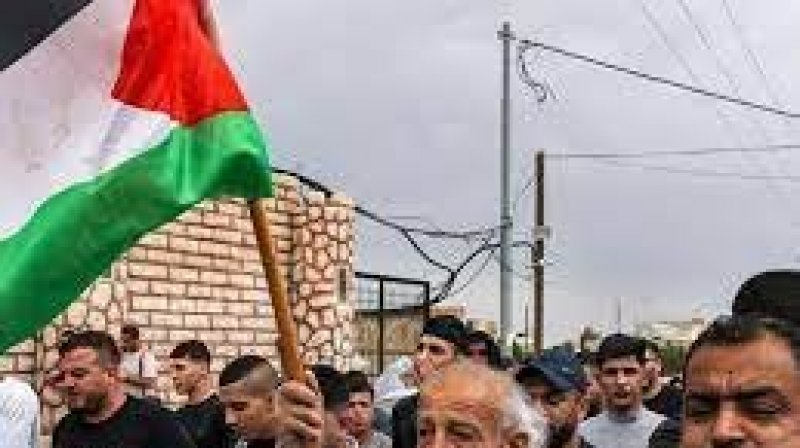 الاتحاد الأوروبي يدعو إسرائيل إلى وضع حد لإجراءات أحادية قد تؤجج الصراع مع الفلسطينيين
