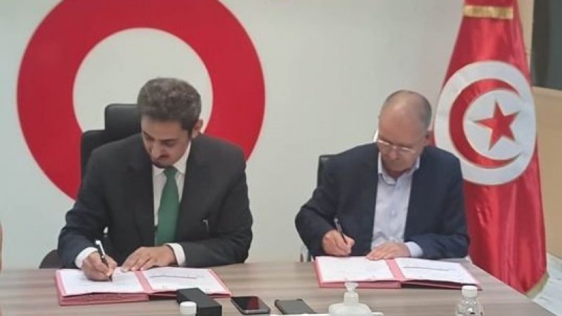 امضاء اتفاق الزيادات في الأجور في مؤسسة أوريدو