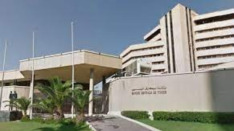 قيمتها تفوق 20 مليار : أوراق نقدية تتداول خارج البنوك ولا سلطة للبنك المركزي عليها