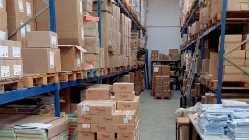 إدارة الأبحاث الديوانية تحجز أدوات مدرسيّة ومكتبيّة مهرّبة بقيمة تفوق الـ 2،8 مليون دينار