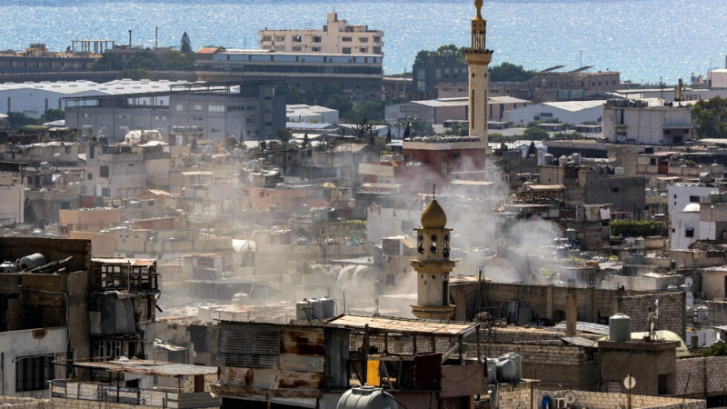 حركتا فتح وحماس تتفقان على ضرورة تثبيت وقف اطلاق النار في مخيم عين الحلوة