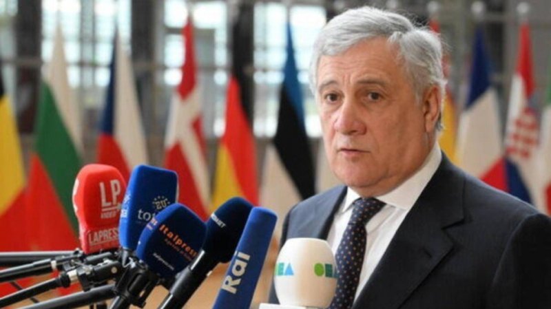 تاياني: تأشيرات من كوت ديفوار وغينيا نحو تونس عوضا عن أوروبا