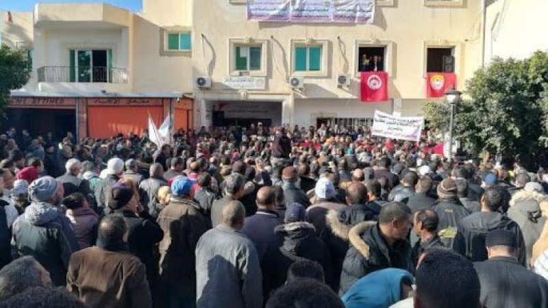 الهادي الغضباني يكتب عن "وجوه ومواقف نقابية في الذاكرة" (7): انا نعرف بورقيبة اكثر منكم