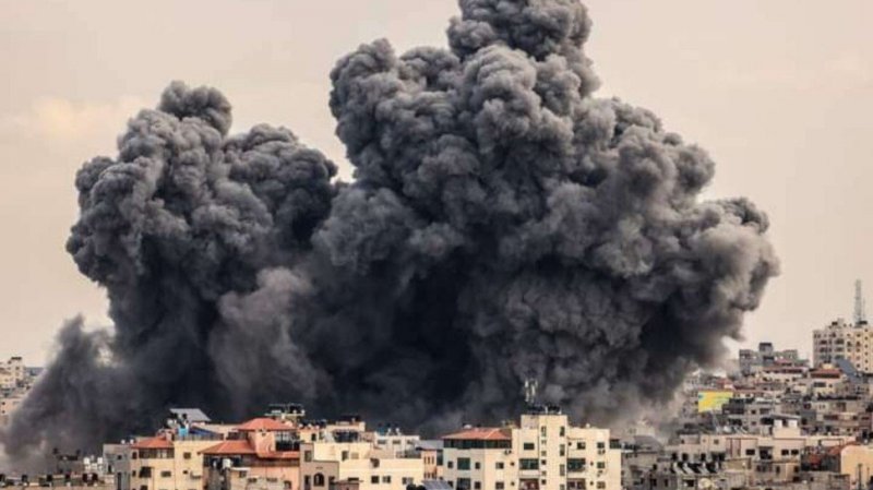 الإعلام الحكومي في غزة : 25 ألف طن من المتفجرات أٌلقيت على القطاع حتى الآن