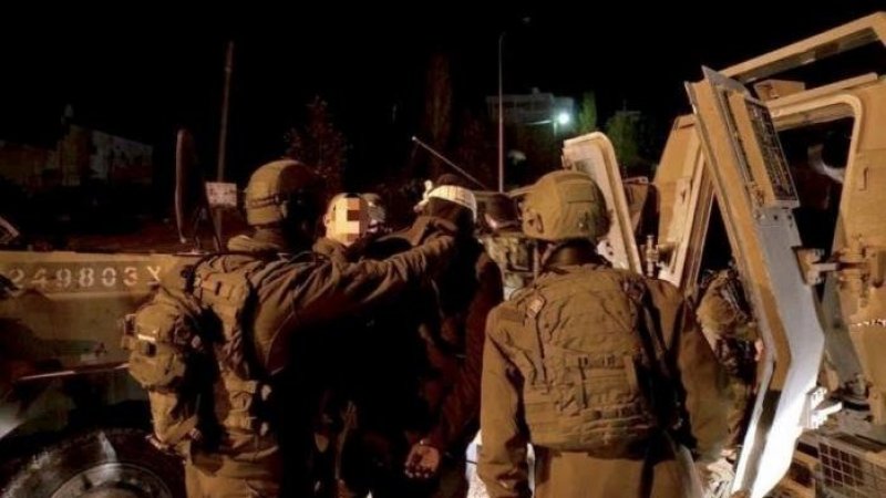 الاحتلال ينفذ حملة اعتقالات واسعة في الضفة طالت طالبات جامعيات