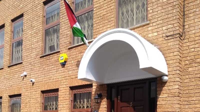 تعرض ممثلية فلسطين في بريطانيا لهجوم رابع