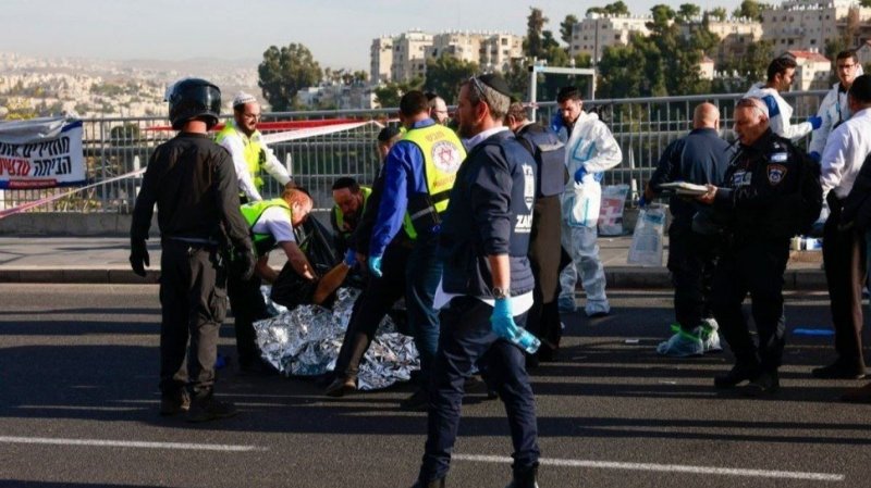 هيئة اسعاف الاحتلال: ارتفاع عدد قتلى الهجوم المسلح في القدس الى 3 مستوطنين