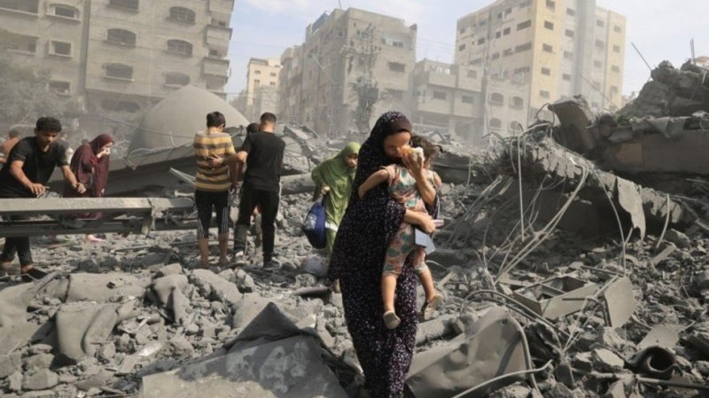 استشهاد أكثر من 700 مواطن فلسطيني في 24 ساعة بغزة