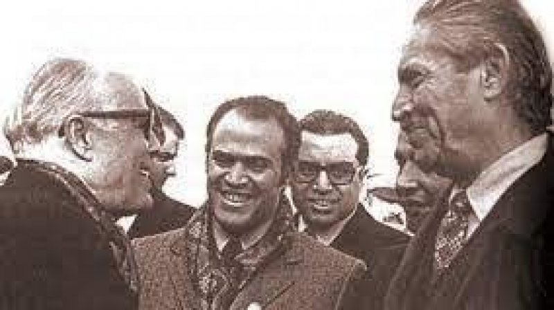 مذكرات العميد منصور الشفي (11) عن أزمة 1965: بورقيبة يأمر بسجن عاشور ويعلن اطلاق سراحه لنقابيين اجانب