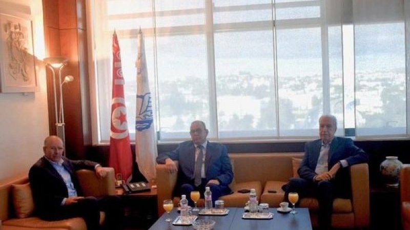 لقاء بين سمير ماجول ونور الدين الطبوبي