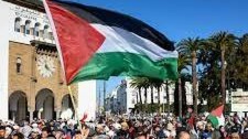 "تظاهرة حاشدة جديدة في المغرب ضد "حرب الإبادة" في غزة والتطبيع مع "إسرائيل