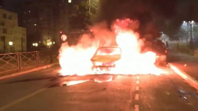 فرنسا: اعتقال 380 شخصا وإضرام النيران في 745 سيارة ليلة رأس السنة