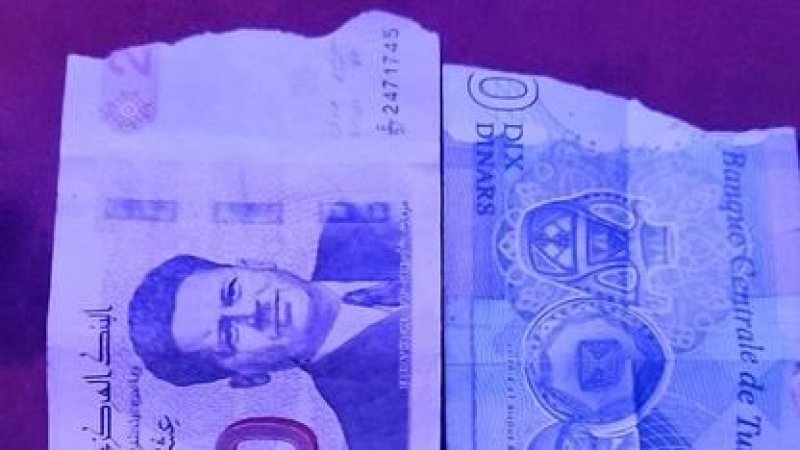 الموزعات الآلية للبنوك تعيد ترويج الورقات النقدية التالفة
