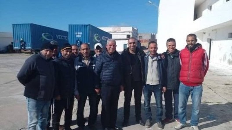 بعد سنتين وسبع أشهر من الخلاف : عودة مصنع سيكوفريب بمنزل جميل الى النشاط