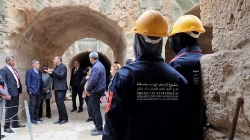 ممول من صندوق سفراء امريكا بمليار ونصف : اشغال صيانة الجدران المتشققة بقصر الجم تتواصل الى غاية سبتمبر 2024