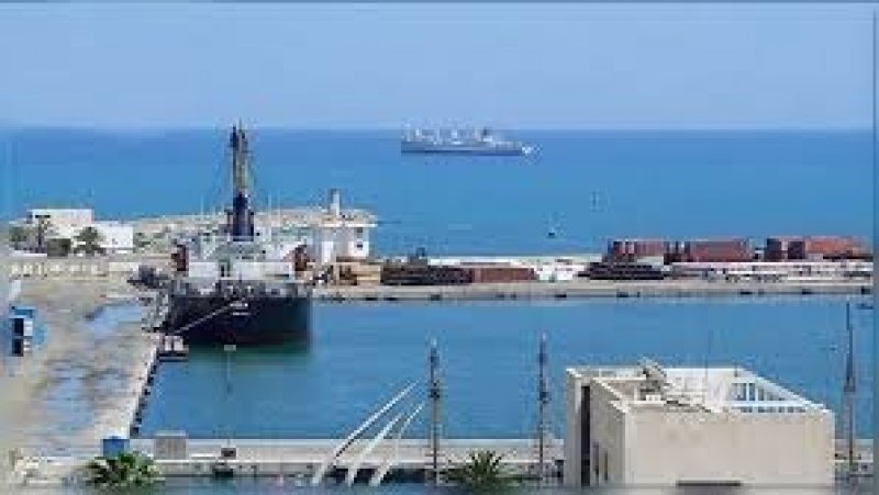 أعوان ديوان البحرية التجارية بسوسة يدعمون ما تحقق من مكاسب بفضل نضالات نقاباتهم