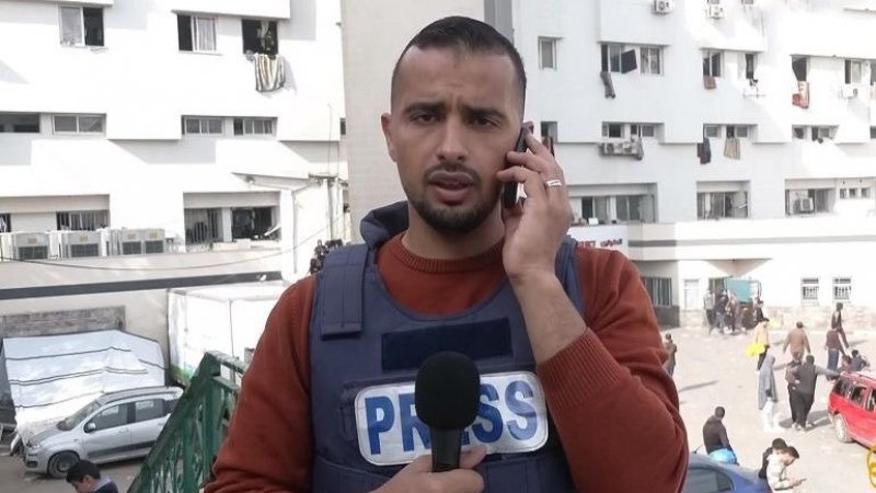 الاحتلال يعتقل مراسل الجزيرة إسماعيل الغول من داخل مجمع الشفاء بغزة