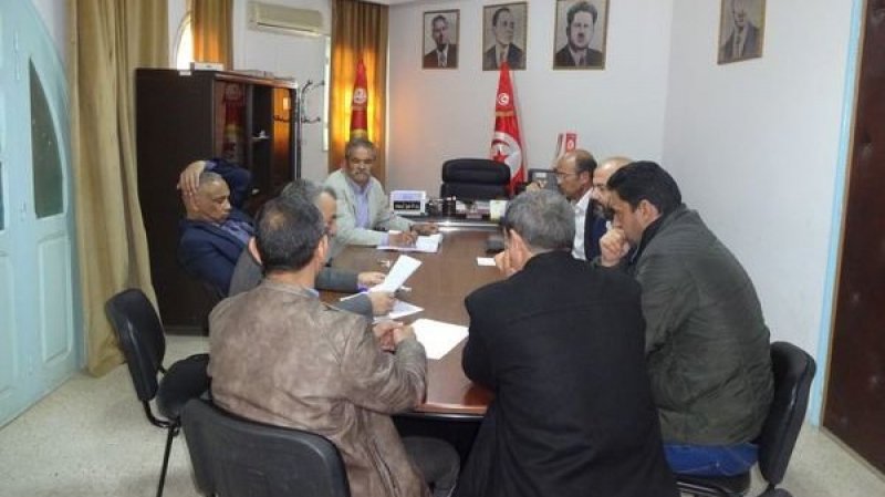 تطاوين: تدهور للمناخ الاجتماعي بالإدارة الجهوية لاتصالات تونس وتلويح بالاضراب