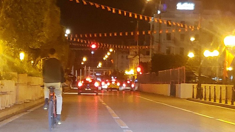 تحرير شارع الحبيب بورقيبة من الحواجز أمام الداخلية فمتى يشمل القرار بقية الاجزاء؟