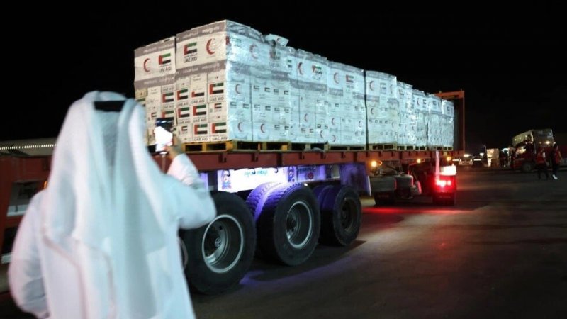 حماس: 18 شخصا لقوا حتفهم في يوم واحد خلال جلب مساعدات ألقتها طائرات على غزة