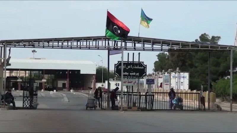 معبر راس جدير يعود قريبا للعمل بعد نجاح الجهود الليبية في نزع فتيل الا زمة