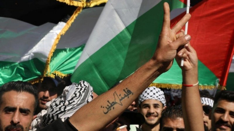 الآلاف يتظاهرون لليوم الثاني في الأردن للمطالبة بإلغاء معاهدة السلام مع "إسرائيل" بسبب الحرب في غزة
