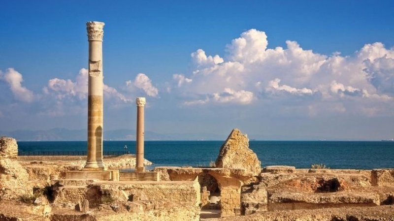 طقس اليوم الاثنين : أجواء باردة وأمطار متفرقة في قطاع غزة و طقس مغيم جزئيا في تونس