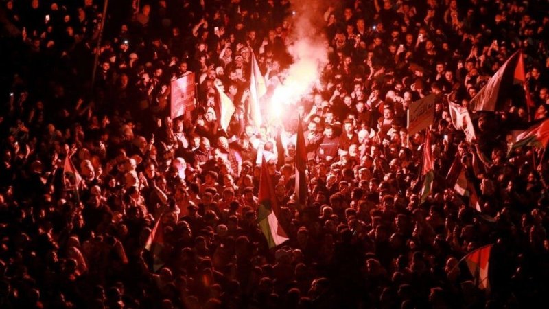 آلاف الأردنيين شاركوا في تظاهرات يومية في رمضان تضامنا مع غزة : لا أجواء عيد