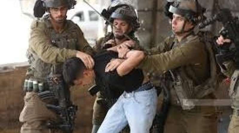 الاحتلال يعتقل 30 مواطنا من الضفة ما يرفع حصيلة الاعتقالات منذ 7 أكتوبر إلى 8640