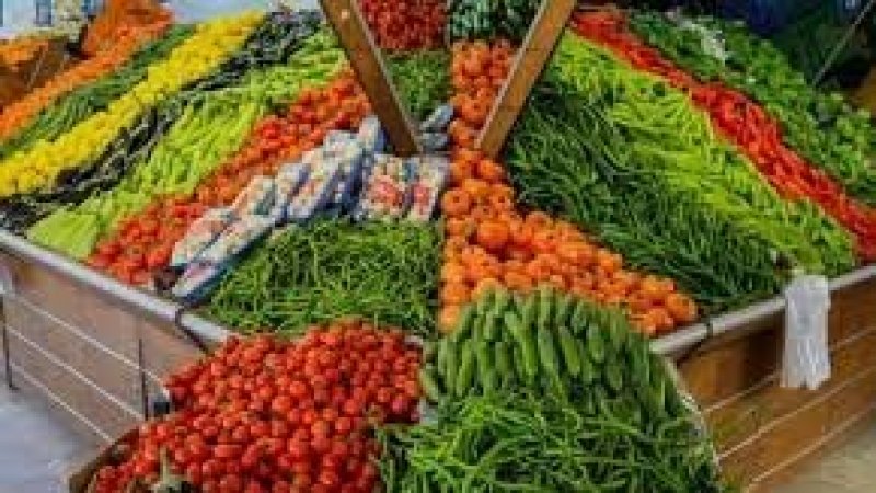 خلال الايام السابقة لعيد الاضحى : ارتفاع اغلب اسعار الخضر والاسماك وتراجع البطاطا