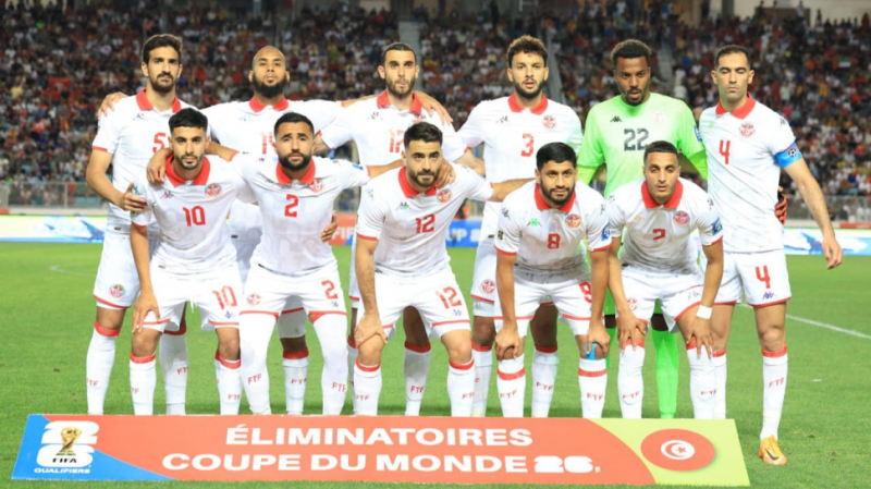 المنتخب الوطني لكرة القدم يشد الرحال إلى جنوب افريقيا لملاقاة ناميبيا