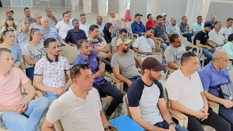 اجتماع نقابي حول الوضع الاجتماعي في قطاع الصناعات الغذائية والسياحة والتجارة والصناعات التقليدية بصفاقس