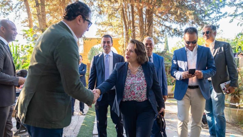 ملتزم بخلق وظائف للنساء : إطلاق المرحلة الثانية من مشروع دعم النسيج والملابس في تونس بتمويل سويسري