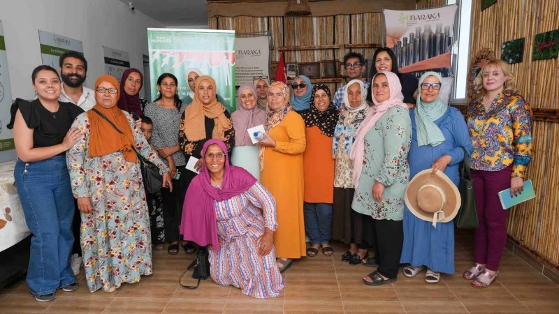 بهم العاملات الفلاحيات بجندوبة : العمل اللائق مسؤولية من ؟
