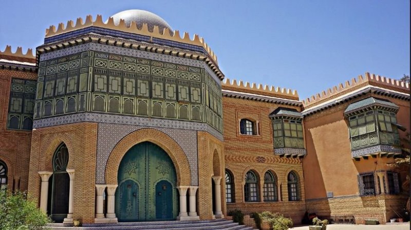 طقس اليوم الجمعة : أجواء حارة إلى شديد الحرارة في قطاع غزة و طقس عامة قليل السحب في تونس
