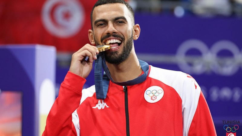 فراس القطوسي يهدي تونس الذهب في باريس