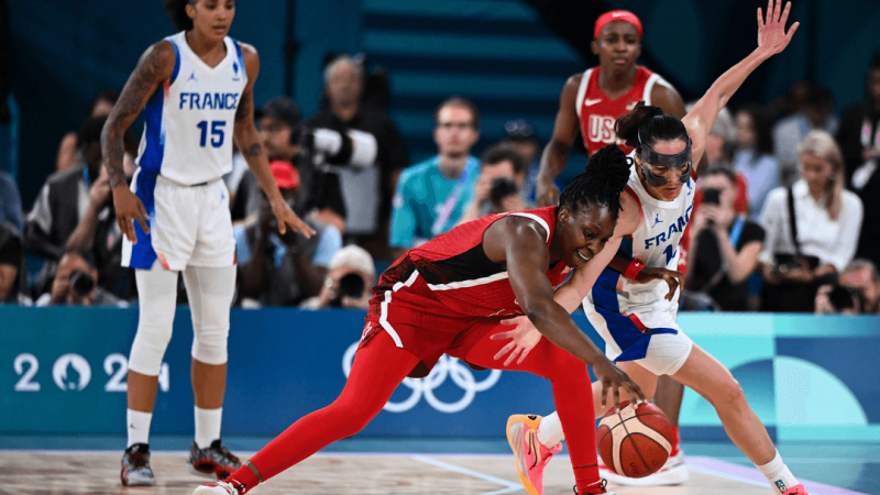 منتخب أميركا للسيدات يحقق ذهبية كرة السلة