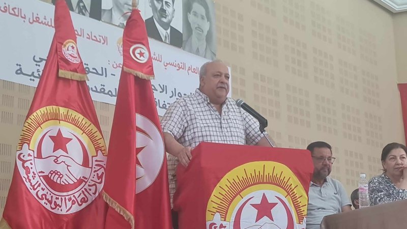 الأخ الطاهري في مؤتمر اتحاد الشغل بالكاف : مواقفنا لا تستهدف الأشخاص بقدر ما تستهدف الخيارات التي تهدد بإرتهان البلاد وتمس من سيادتها