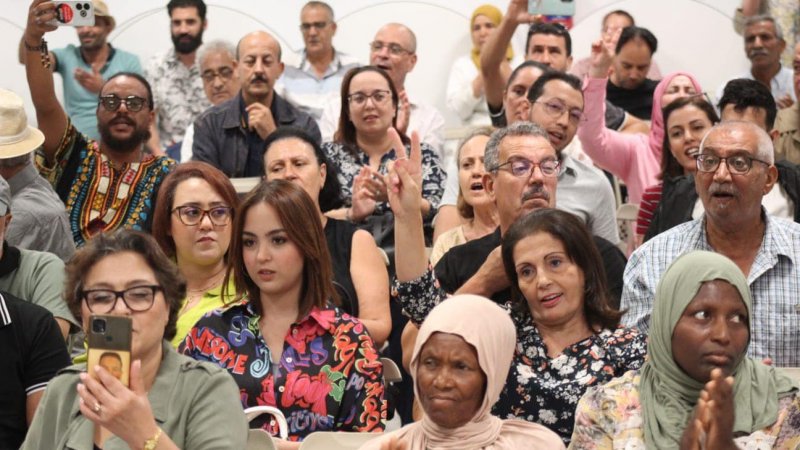 في أمسية شيقة: دروع تكريم للشعراء اليعقوبي وفتحي وبوعلاق والرديسي ومجموعة البحث الموسيقي وياسر جرادي