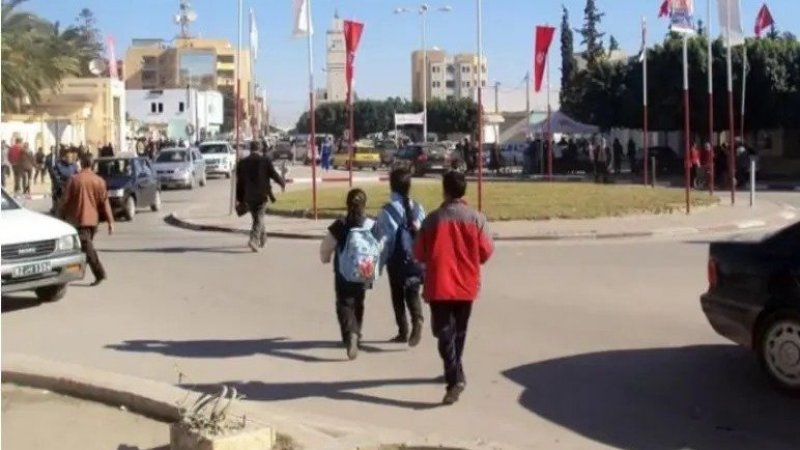 سيدي بوزيد: أولياء يمنعون أبناءهم التلاميذ من الإلتحاق بمقاعد الدراسة