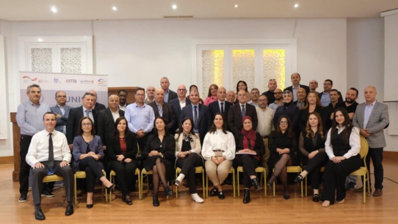 لتأهيل عمال قطاع البلاستيك : مشاركة ستين مؤسسة في مسار التدريب من أجل التوظيف